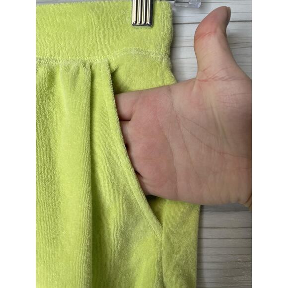 Old Navy Shorts Womens XS Lime Green Terry Cloth Elastic Waist Pockets Lounge - Picture 2 of 9